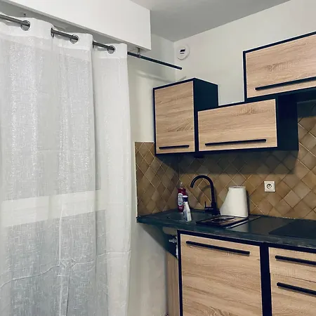 Small Just Few Steps To Monaco 아파트